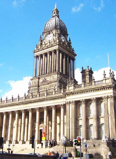 leeds-town-hall